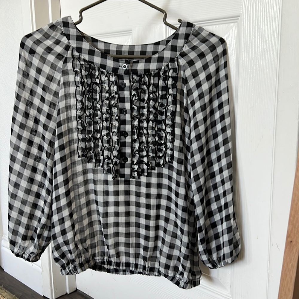 H&M black and white plaid gingham blouse, size 4